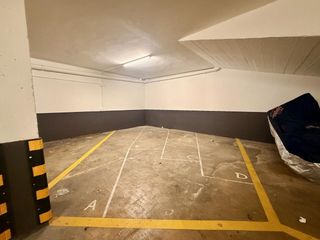 Car parking in Gros. Segundo izpizuagrosdonostia