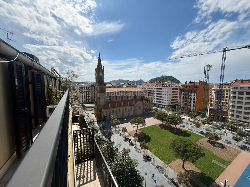 Foto efaad967-f706-4919-a316-f4e7a8f60431. Àtic a Gros Donostia - San Sebastián