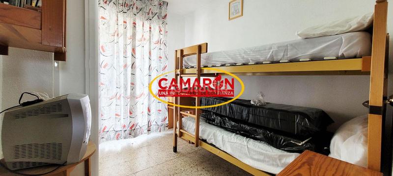 Foto 36c723f9-2f2f-4f6d-acc1-f1685c32a007. Casa adossada a Puebla del Río (La)