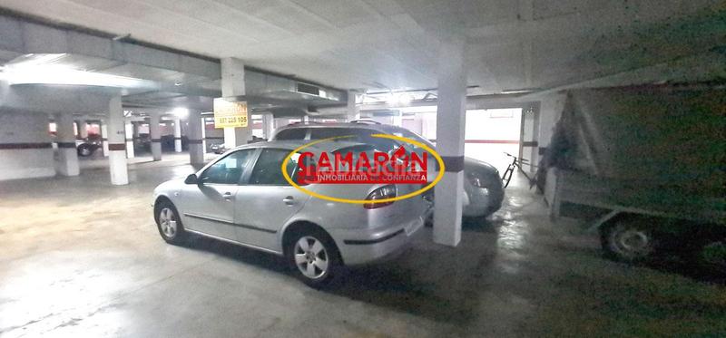 Foto c536e38c-356a-4862-875e-af9543183c8e. Parking coche en Coria del Río