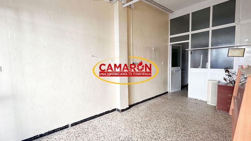 Foto da07be1c-e225-4e07-b466-29326e03e1c7. Lloguer local comercial a Coria del Río