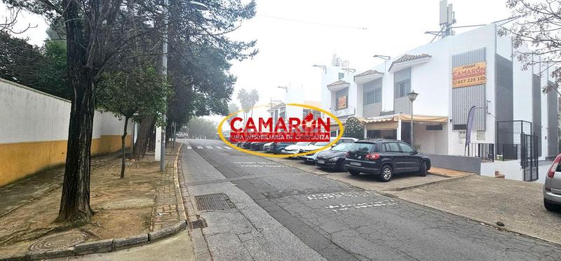 Foto b38bc7a3-0d40-4c3e-b9ac-10f3adaec31a. Locale commerciale in Simon Verde Mairena del Aljarafe