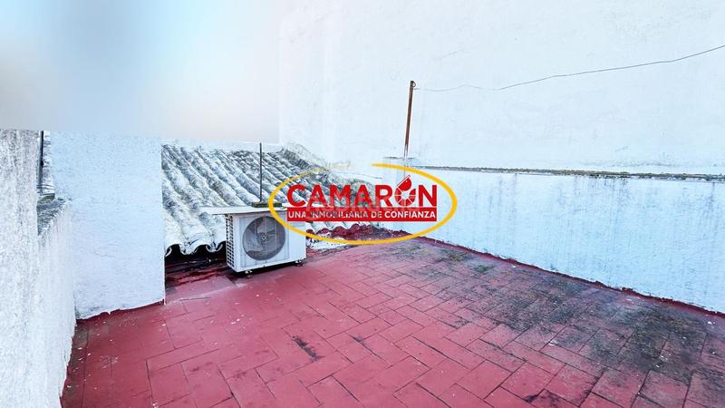 Foto 37960aca-a6ec-461a-9dc7-f1e8fc77db42. Local comercial en Centro Tomares