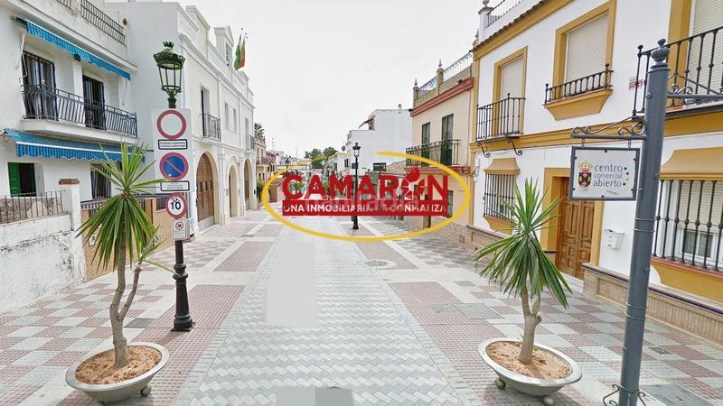 Foto e302cf77-9614-40fd-8eff-875c4a974838. Local comercial en Centro Tomares
