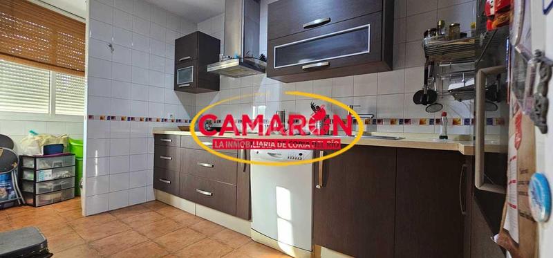 Foto 49e5f25c-feb0-49b8-b367-762ae2addb9e. Planta baixa a Coria del Río