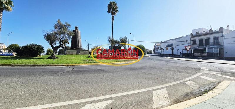 Foto 4eef5ada-4dee-4146-8ee6-ee270cb5f499. Local comercial a Puebla del Río (La)