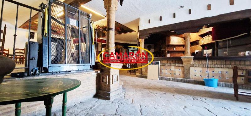 Foto 944446d2-d8ae-483b-a3fc-f844ce703a4c. Local comercial a Puebla del Río (La)