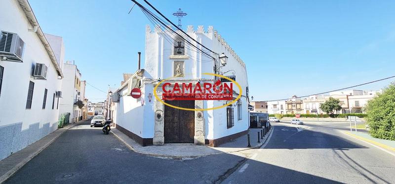 Foto d8b90f87-8014-4bb6-8ebb-b2d24c1c90d1. Local comercial a Puebla del Río (La)