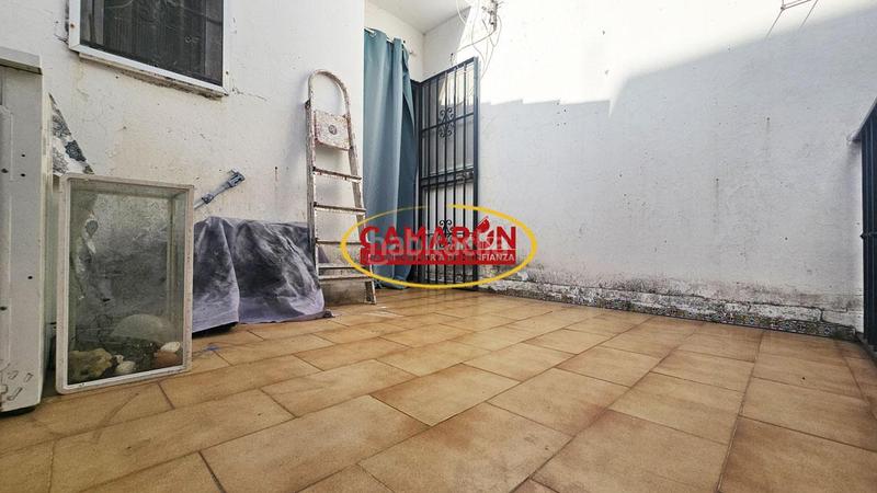 Foto a8a4af3a-6152-43d9-a030-27863554dc57. Semi detached house in Santa Eufemia Tomares
