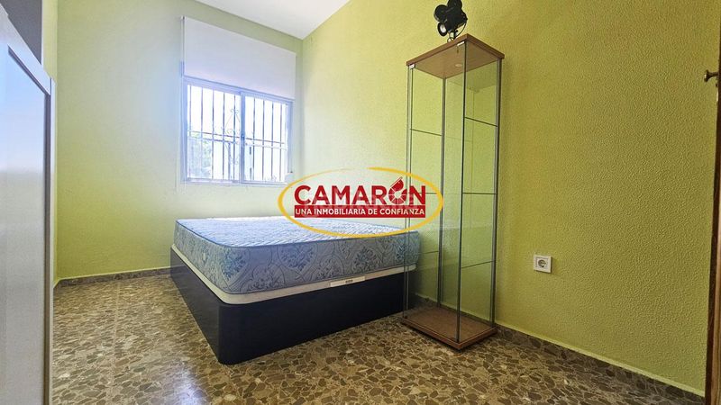 Foto 29228f06-5c86-4d03-a147-a9e65700857b. Haus mit pool in Palomares del Río