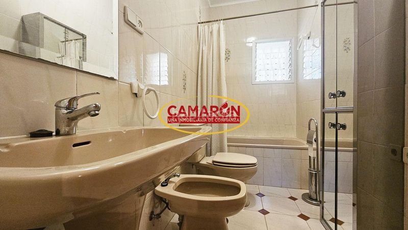 Foto d62a93ba-dcbb-4cd8-b0f4-acc6cc0a58a8. Haus mit pool in Palomares del Río
