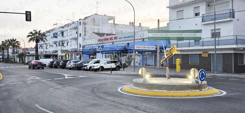 Foto c203176c-ef2b-4b15-9aaf-7ffea8093f2d. Lloguer local comercial a Coria del Río