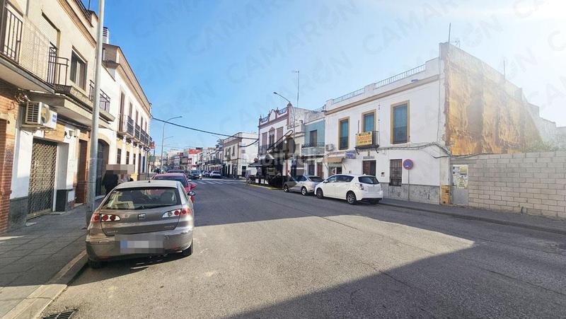 Foto 479c217f-4dcc-427c-adae-becfd6e3ad8e. Casa adossada a Coria del Río