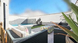 Casa adossada a Almensilla