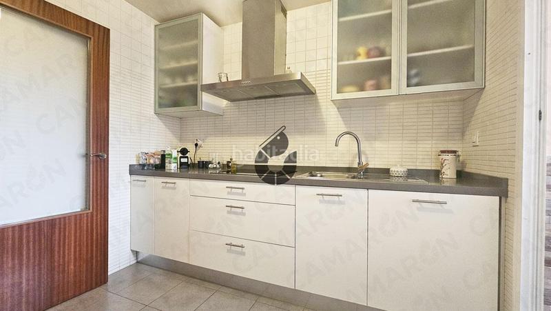 Foto 322e7a24-aa27-4b71-b7e6-c53410a4c866. Pis amb aparcament piscina a Coria del Río