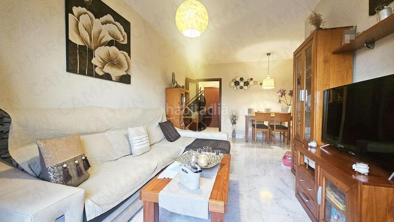 Foto c67bef10-196e-4ea3-b14b-a2376d9b1b99. Pis amb aparcament piscina a Coria del Río