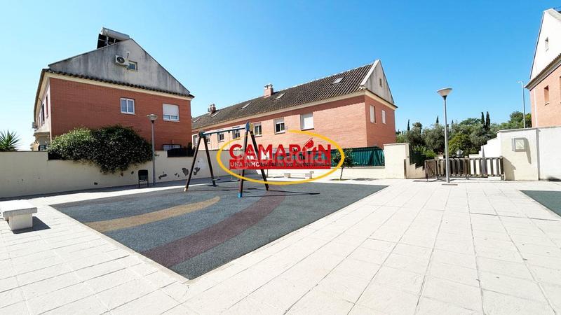 Foto 53f97a5e-e278-4fc5-8901-a96956eb936c. Casa amb aparcament piscina a Coria del Río