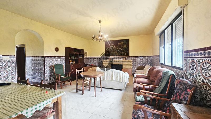 Foto 4d284845-bd7d-49ae-b98d-2e56b28d8772. Masía en Puebla del Río (La)