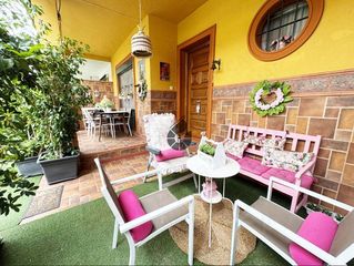 Maison à Colores -  Entreparques