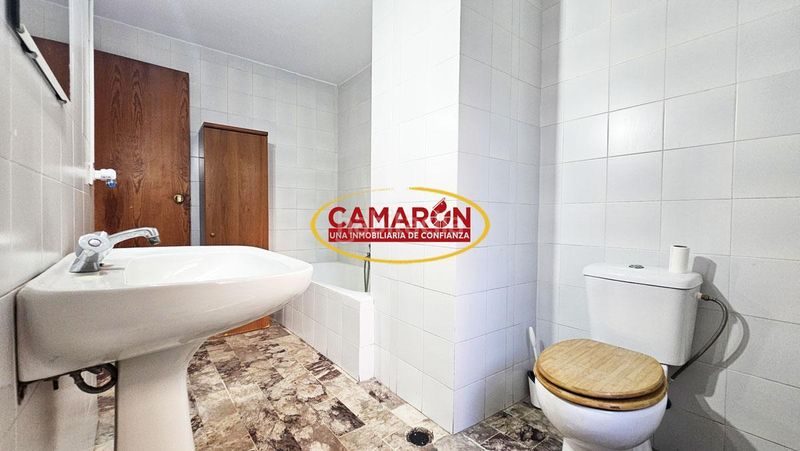 Foto d2f0c6eb-872a-46f1-9e0f-a5b35f4571c5. Planta baixa amb piscina a Sta. Aurelia - Cantábrico - Atlàntico - La Romería Sevilla