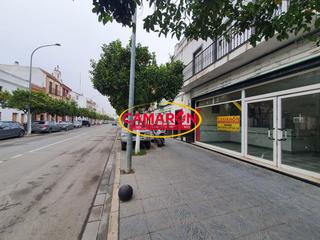 Locale commerciale in Coria del Río