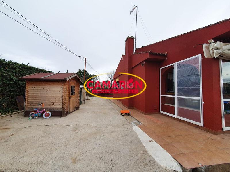 Foto 7f487ada-1a9d-42c1-8344-9c025c6527e4. Masía en Puebla del Río (La)