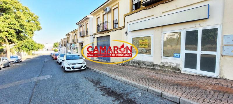 Foto 0967bca1-be5e-4d88-abe9-de98fa5054d5. Locale commerciale in Palomares del Río