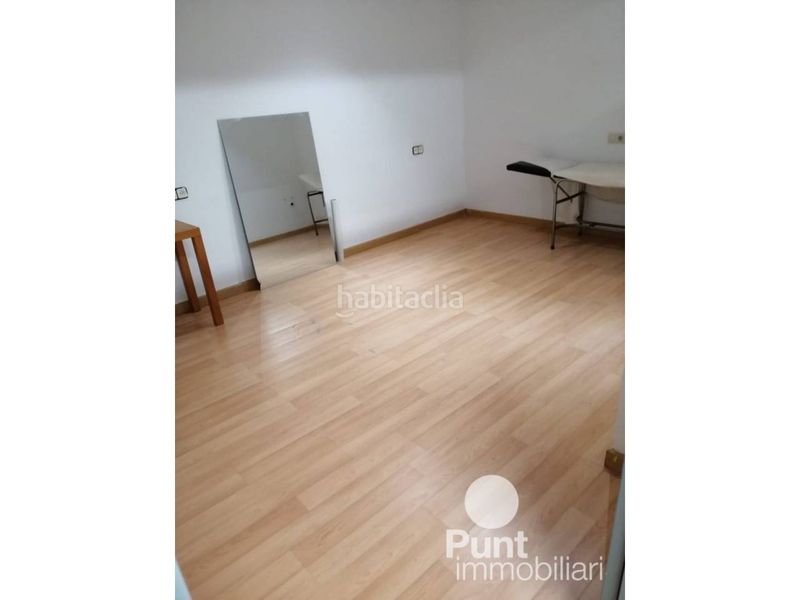 Foto 2e2f987e-b592-442d-be10-7f9fbb83419a. Local comercial a Zona Alta Premià de Mar