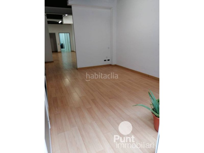 Foto 39a4a066-18d3-4f05-9487-20cbad051e89. Local comercial a Zona Alta Premià de Mar