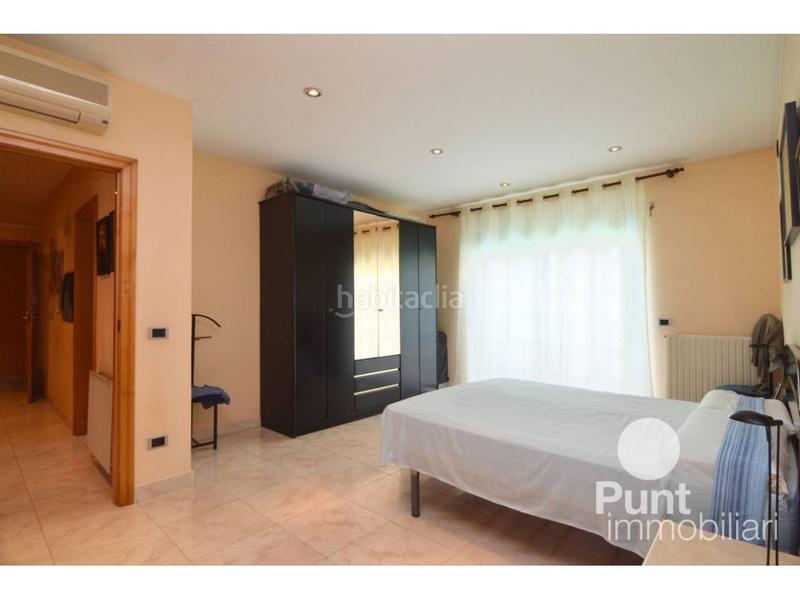 Foto 81541daf-4a8d-43b9-b399-bf46020fed45. Chalet mit heizung parking pool in Zona Alta Premià de Mar