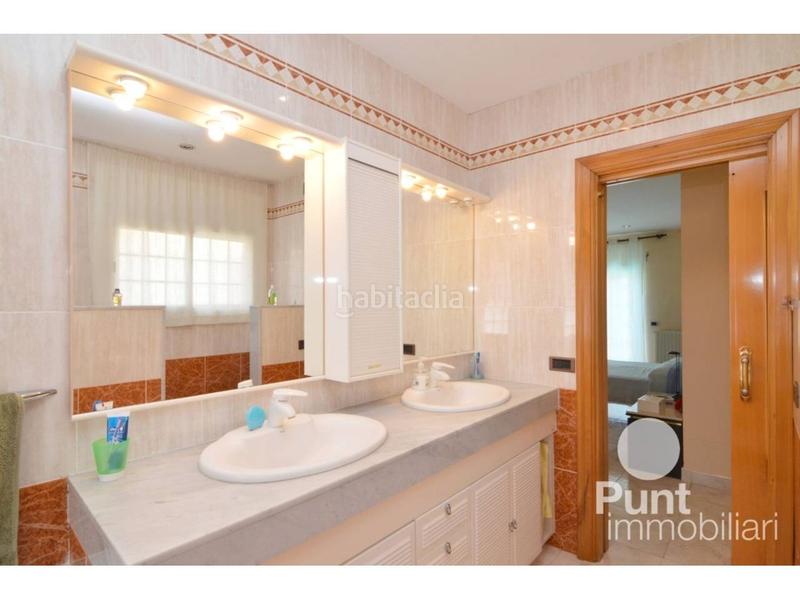 Foto c64c055e-50a7-4f21-9c8b-86261062240b. Chalet mit heizung parking pool in Zona Alta Premià de Mar