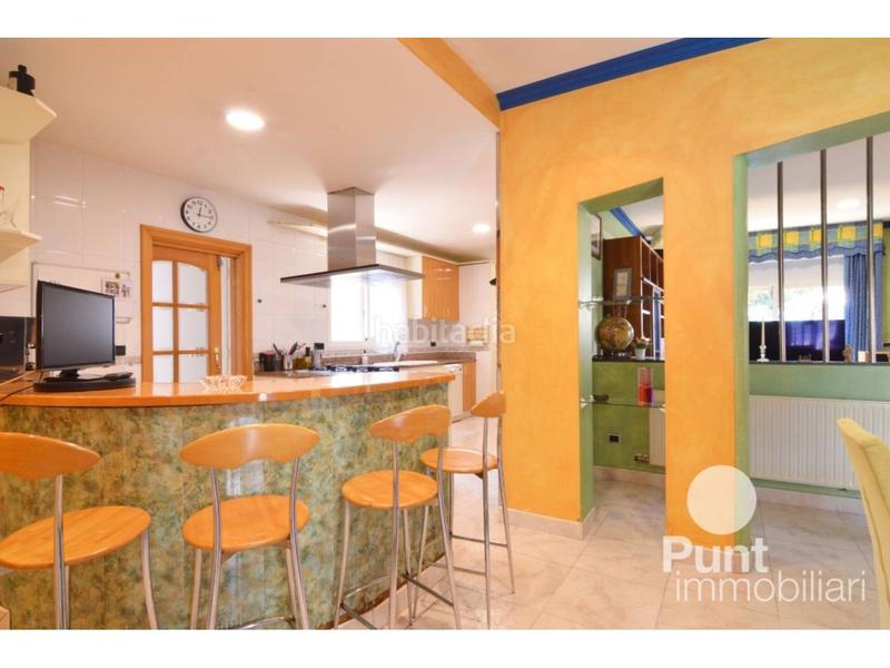 Foto d93db602-af99-492f-8710-9eb25ea55941. Chalet mit heizung parking pool in Zona Alta Premià de Mar