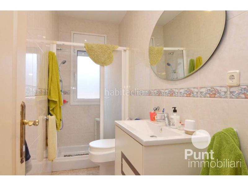 Foto 000cbfd2-e9a3-4d48-85db-c57e4f8279a8. Chalet con riscaldamento parcheggio piscina in Premià de Dalt