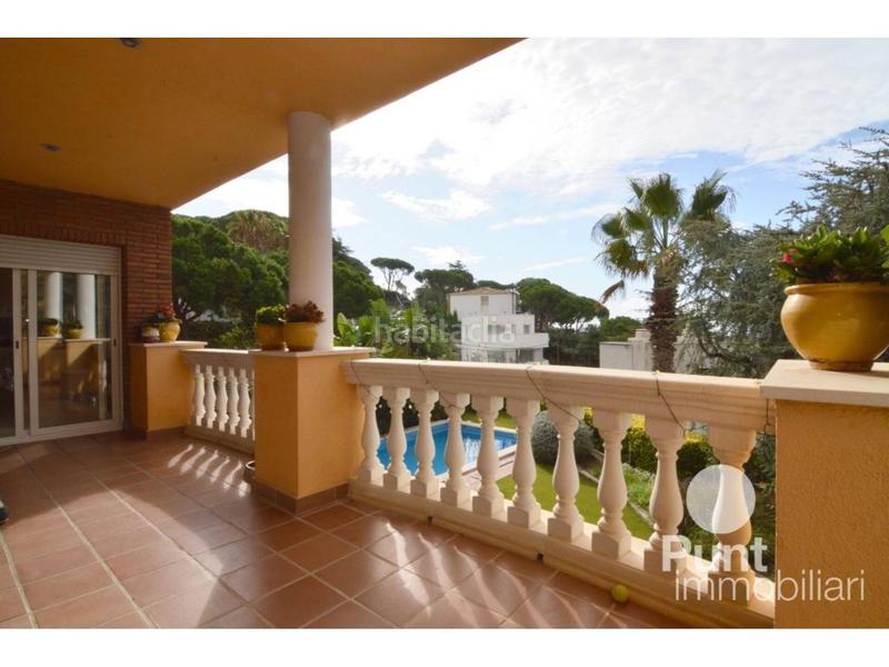 Foto 27307d8a-a03d-4258-88ab-1640ca498916. Chalet con riscaldamento parcheggio piscina in Premià de Dalt