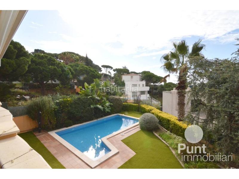 Foto 7b08ad12-7dad-44b1-ab5a-7d4f9991a9e5. Chalet con riscaldamento parcheggio piscina in Premià de Dalt