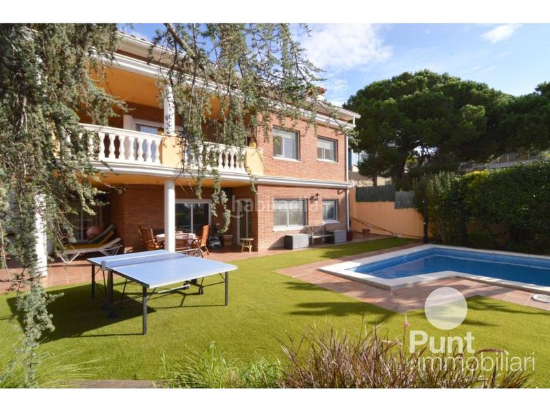 Foto 9202fca8-39c5-4496-acfe-97ad95f9620c. Chalet con riscaldamento parcheggio piscina in Premià de Dalt