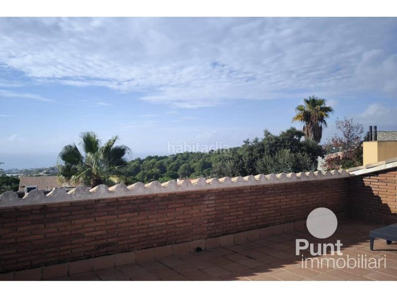 Foto 9cf9b8e8-0185-47cb-a9fc-742e606f073a. Chalet con riscaldamento parcheggio piscina in Premià de Dalt