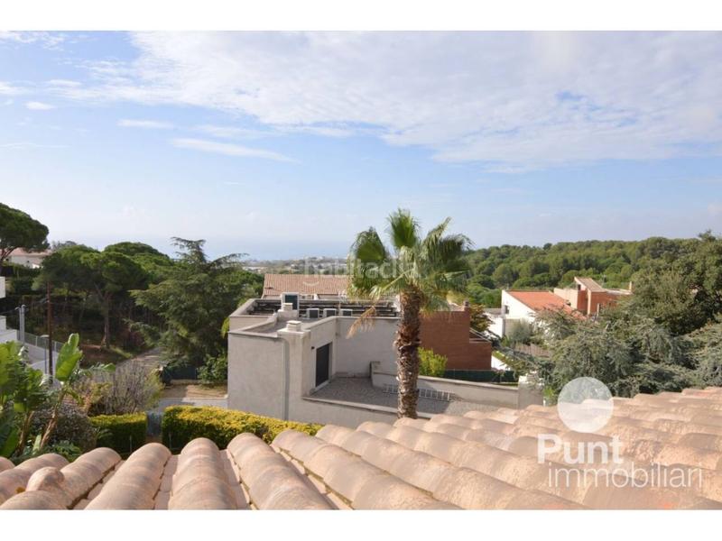 Foto bc5f8b89-659a-4487-9c7c-58fb1c3a446b. Chalet con riscaldamento parcheggio piscina in Premià de Dalt