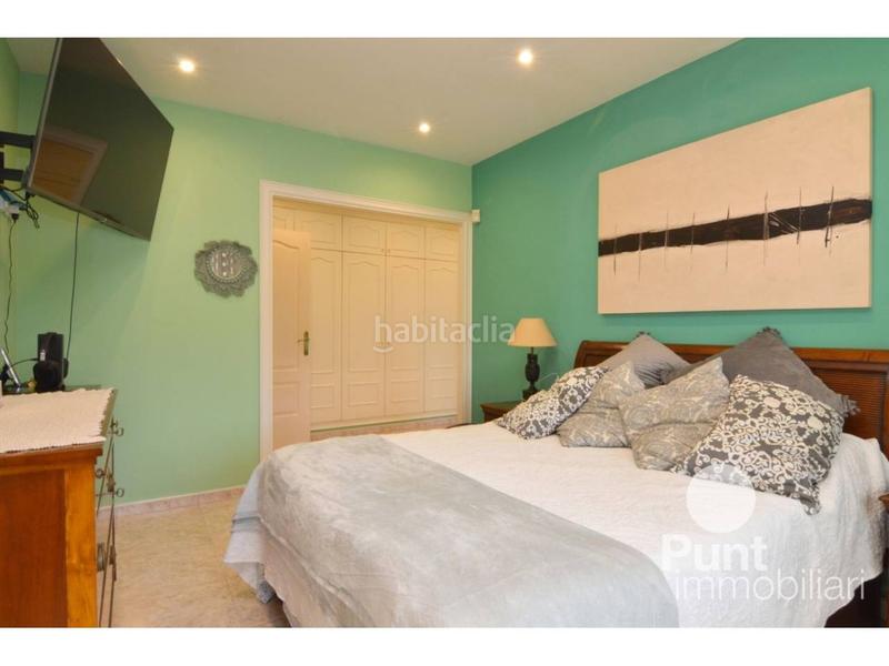 Foto c6bd6be8-683a-4cf9-8e17-c254193f3296. Chalet con riscaldamento parcheggio piscina in Premià de Dalt