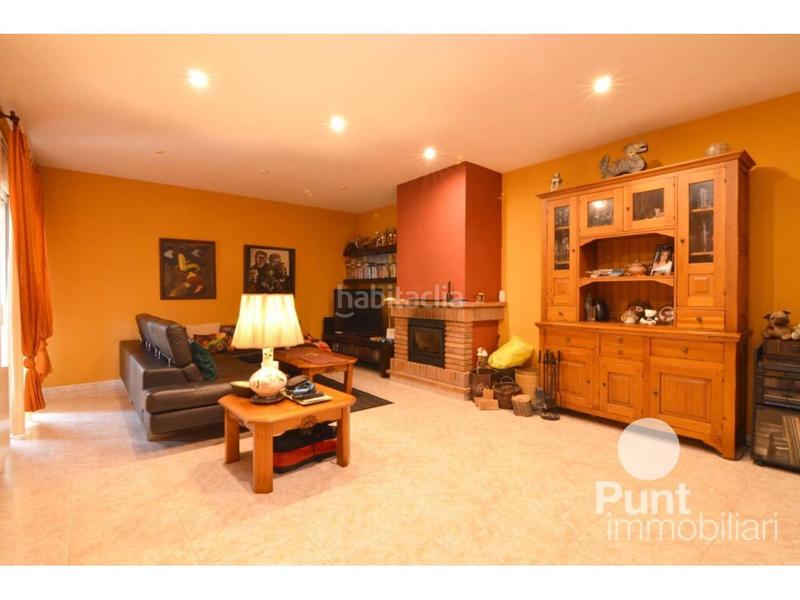 Foto f933652c-4d84-4b64-a889-2c7c15c8a4f5. Chalet con riscaldamento parcheggio piscina in Premià de Dalt