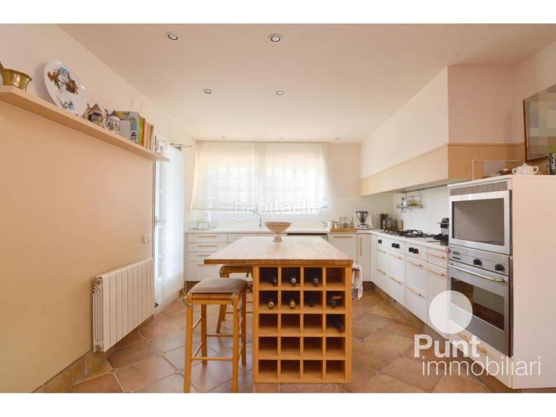 Foto 763e952c-6cd6-4498-9428-f741a6155994. Chalet avec chauffage parking piscine dans Premià de Dalt