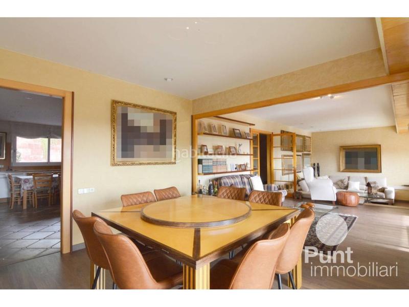 Foto 819bc54b-8574-4978-8280-9afa76ba6eaf. Chalet avec chauffage parking piscine dans Premià de Dalt