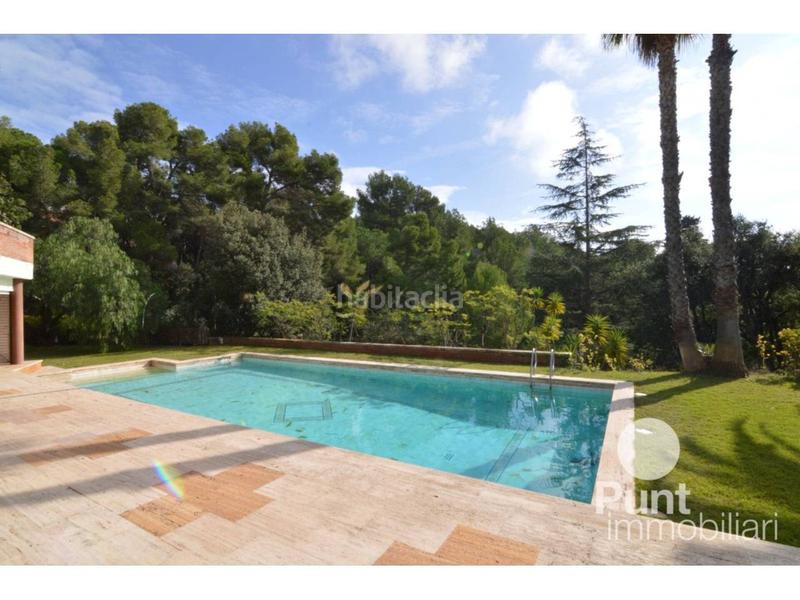 Foto 9f5b8acb-1c6f-4884-8530-dffb18498b25. Chalet avec chauffage parking piscine dans Premià de Dalt