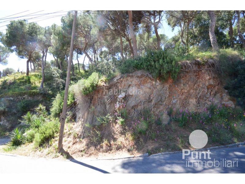 Foto ba5fa260-ae6f-49e2-a11b-b1dd50ec4a52. Terreny residencial a Premià de Dalt