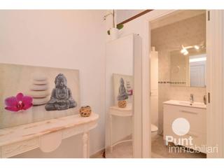 Reihenhaus in Premià de Dalt. Casa adosada a 3 vientos con jardín