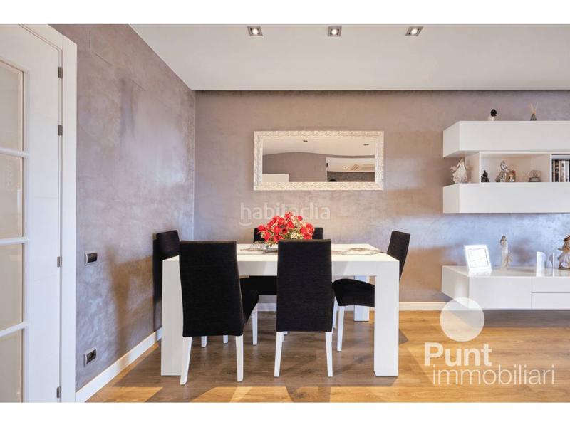Foto f7ae78d3-363c-4725-9e31-4afdd69f005f. Casa pareada venta de casa pareada en Premià de Dalt