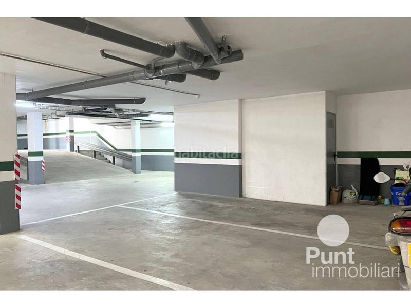 Foto b6adc31c-8180-4162-8f8f-06e457a16e10. Affitto posto auto in Premià de Dalt
