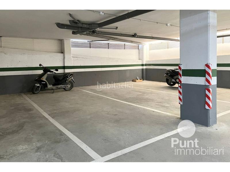 Foto d55f23d0-a7ae-43a6-9e70-bfdfbeb06e7e. Affitto posto auto in Premià de Dalt