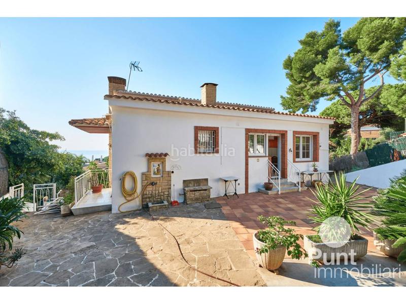 Foto a2b9026b-b214-43b3-ae86-9d7777756491. Alquiler chalet alquiler de villa en Premià de Dalt