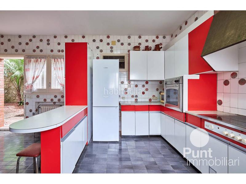 Foto 9439426f-6356-4a33-a215-8bfdcbd94c05. Chalet con riscaldamento parcheggio piscina in Premià de Dalt